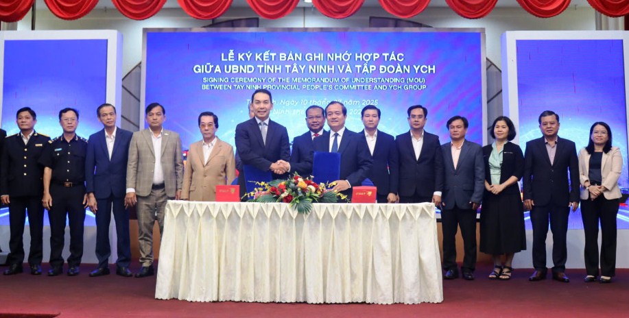 Tây Ninh và Tập đoàn YCH (Singapore) hợp tác phát triển logistics tại Khu kinh tế cửa khẩu